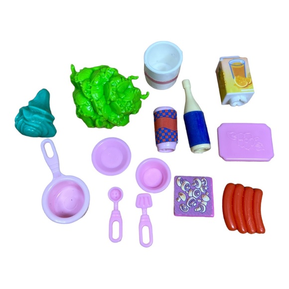 Vintage 2001 Barbie All Around Kitchen Playset with Barbie Doll - Picture 7 of 8